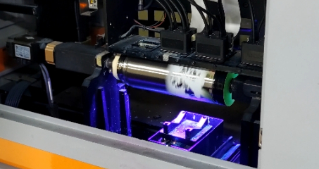 白彩光油同步输出